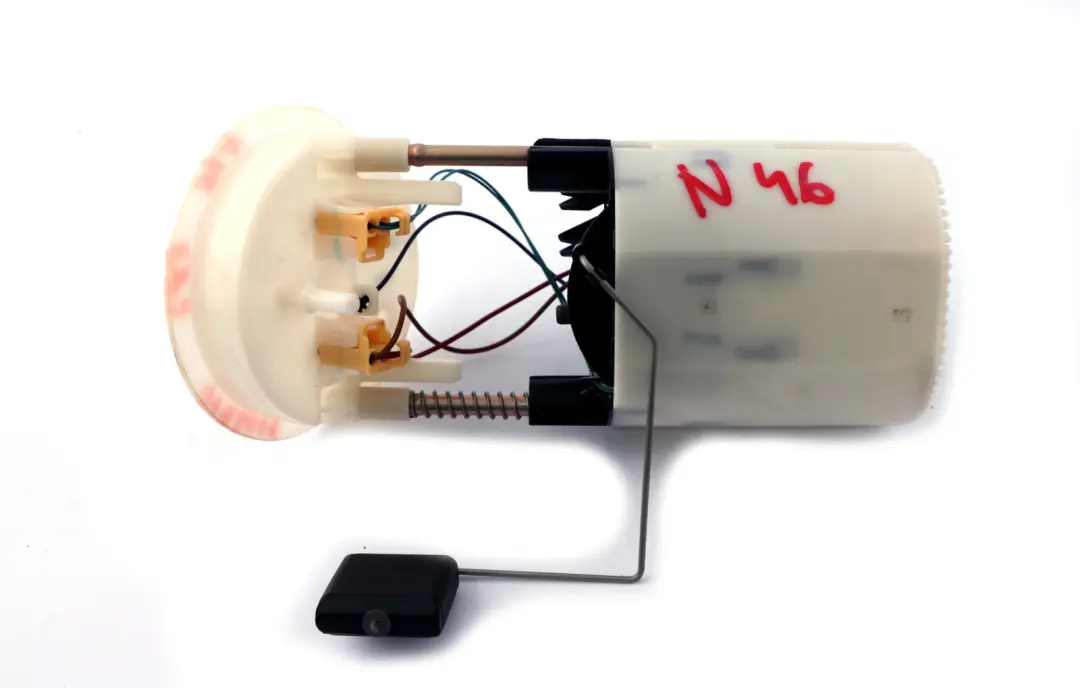 BMW E81 E87 E90 E91 Bomba combustible Sensor nivel combustible Depósito N45 N46