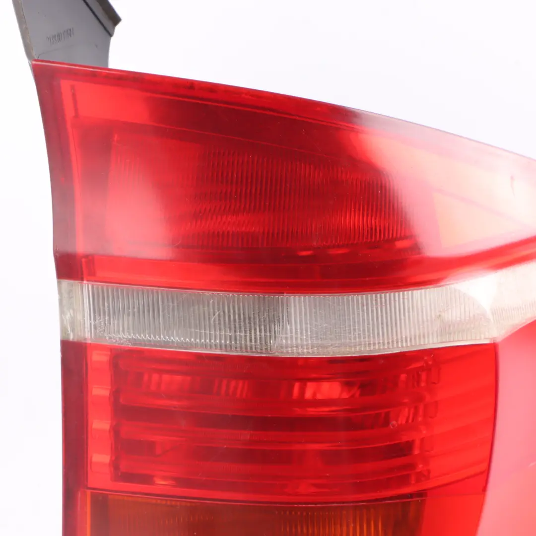 BMW X5 Series E70 Rear Light Lamp In The Side Panel Right O/S 7200818