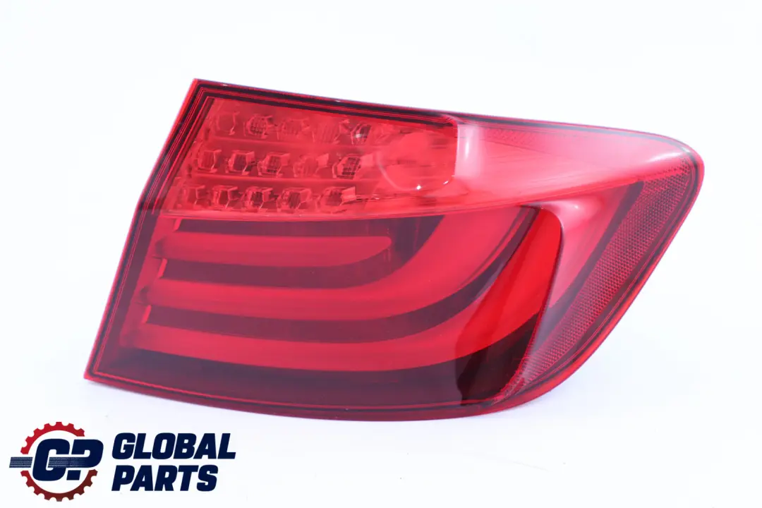 BMW F10 Luz Trasera En El Panel Lateral Derecho 7203230