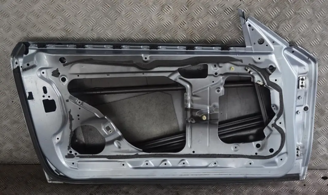 Door Front Left N/S Bluewater Blue Water Metallic - 896 BMW 1 E81 E82 E88 - SKU 7207445-WB - Part number 7207445