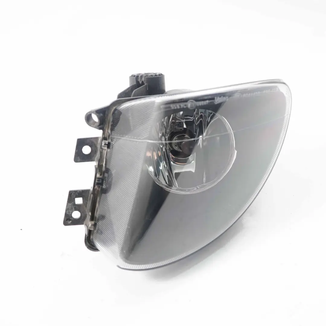 BMW F10 F11 Lampa Przeciwmgielna Lewa Przedni Zderzak 7216885