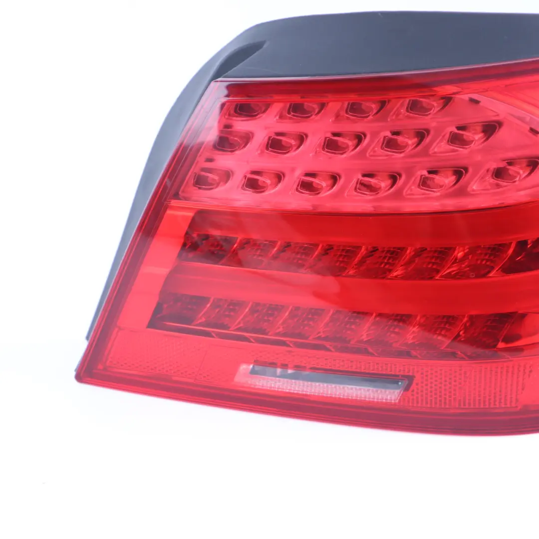 BMW E93 LCI Convertible Rear Light In The Side Panel Right O/S 7252092