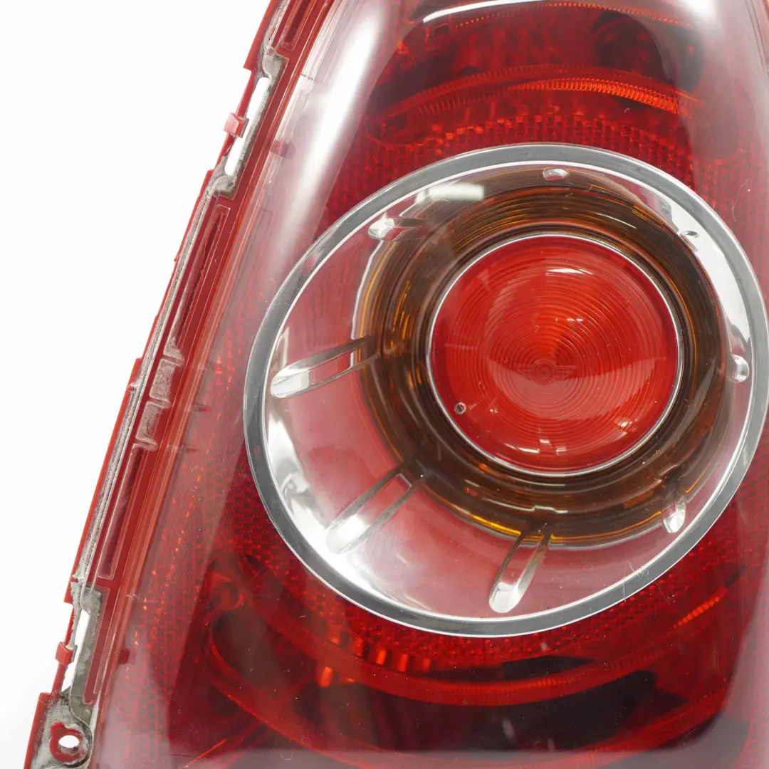 Piloto trasero Mini R56 R57 LCI Tail Light Right Side Trim Panel 7255910