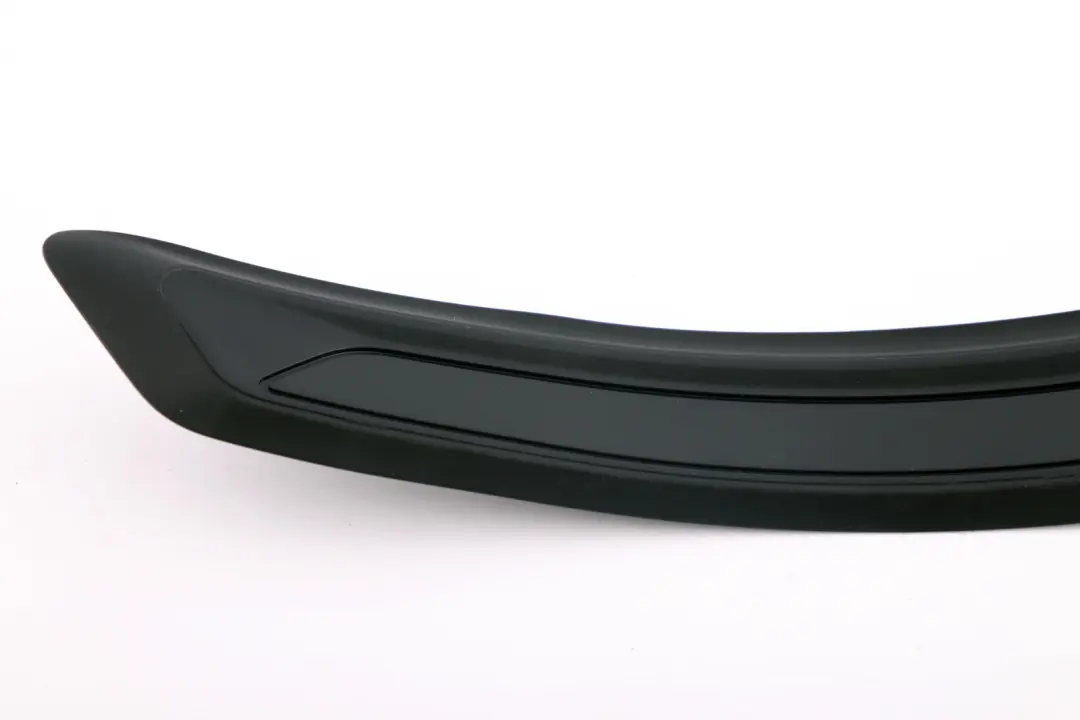 BMW F20 Trim Panel Sill Entrada Cubierta Kick Plate Trasera Derecha 