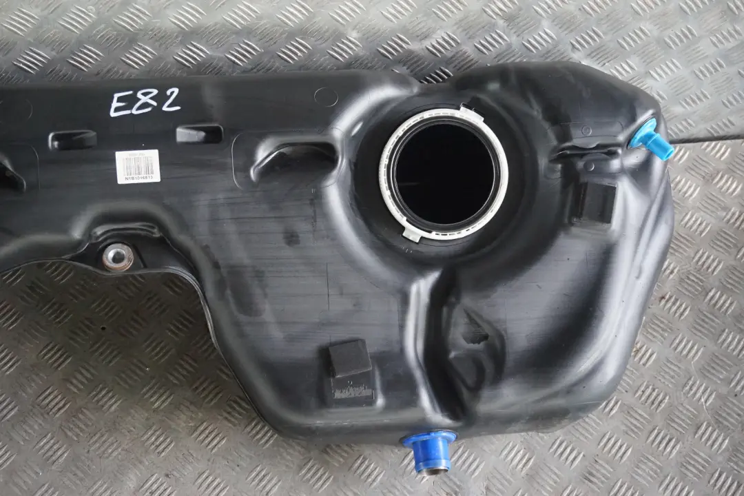 BMW E82 E88 Deposito De combustible desnudo Diesel 118d 120d 123d N47 N47S