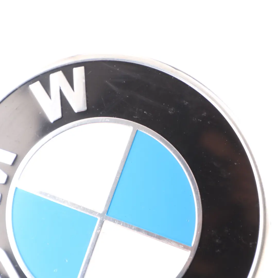 BMW F20 F21 LCI Emblemat Znaczek Logo Klapy Bagażnika 7288752