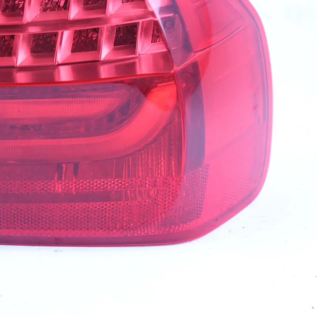 BMW E90 LCI Saloon Lamp Light In The Side Panel Rear Right O/S 7289426