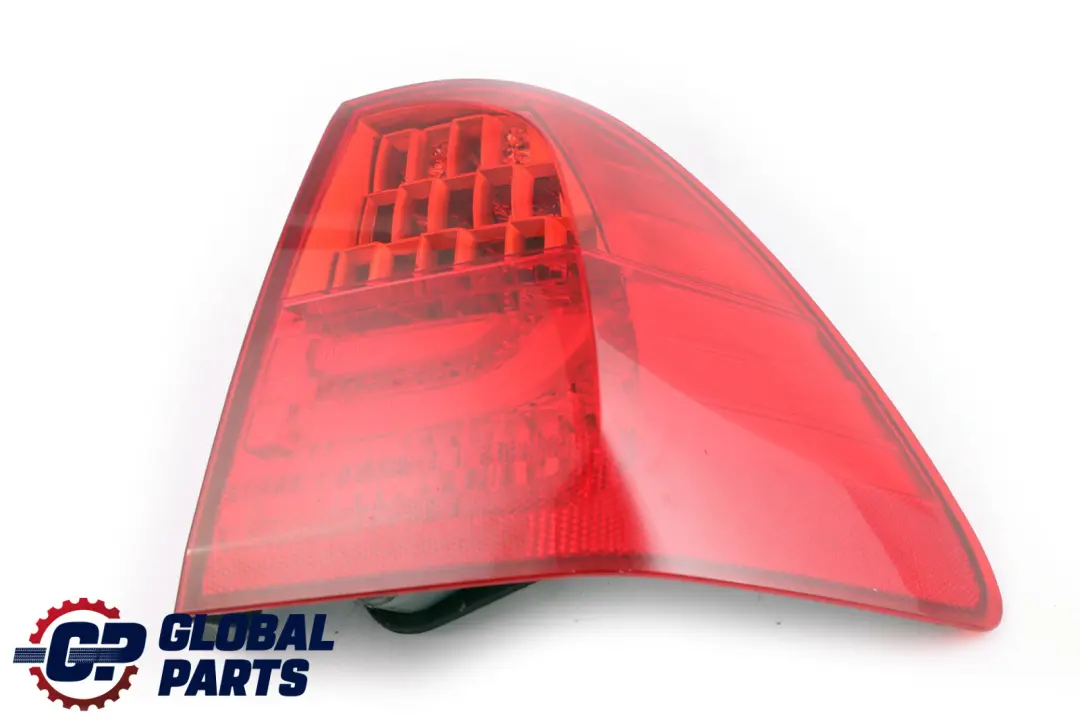 BMW 3 Series E91 LCI Rear Light Lamp In The Side Panel Right O/S 7289432