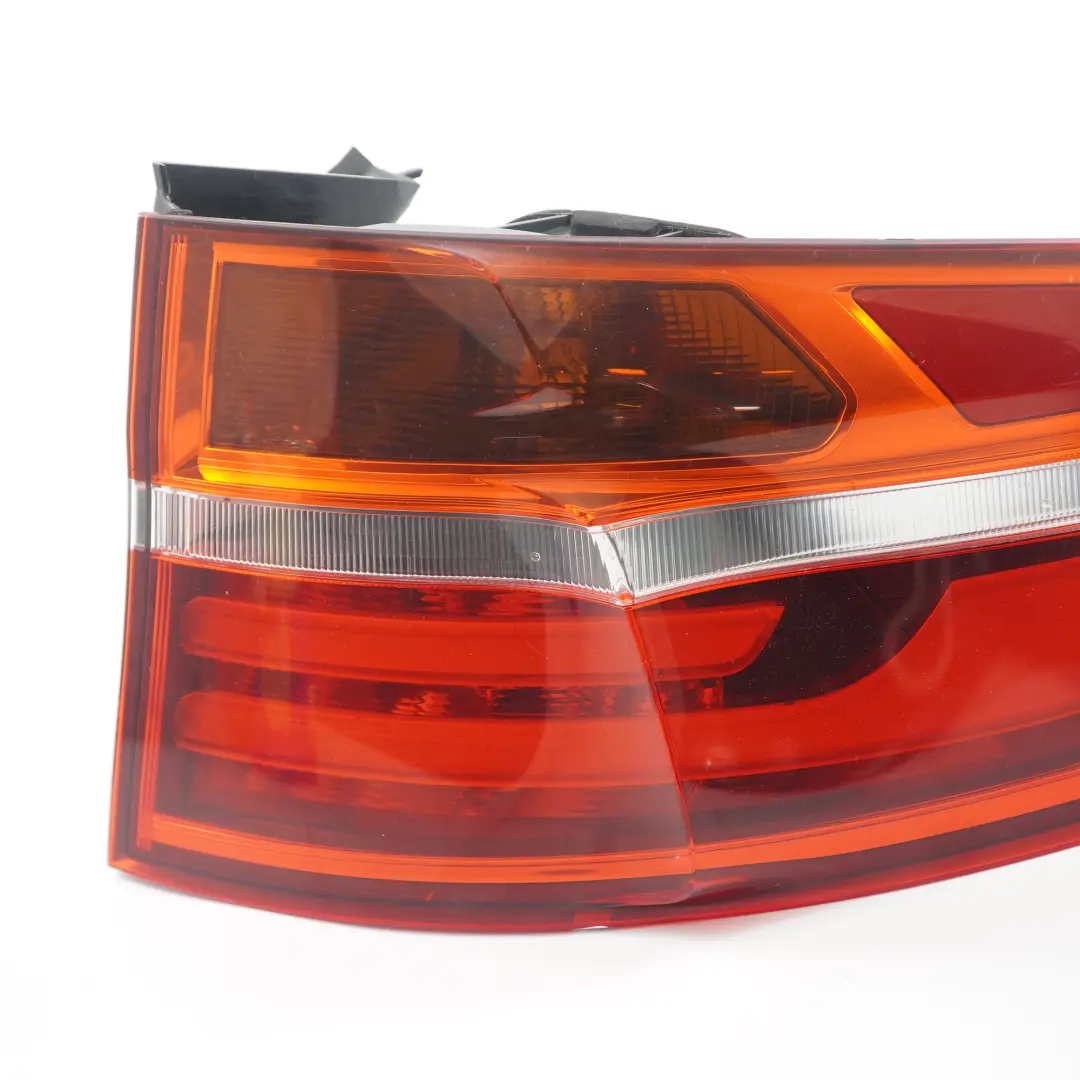 BMW X6 E71 Lampa Prawy Tył Prawa Tylna 7295002