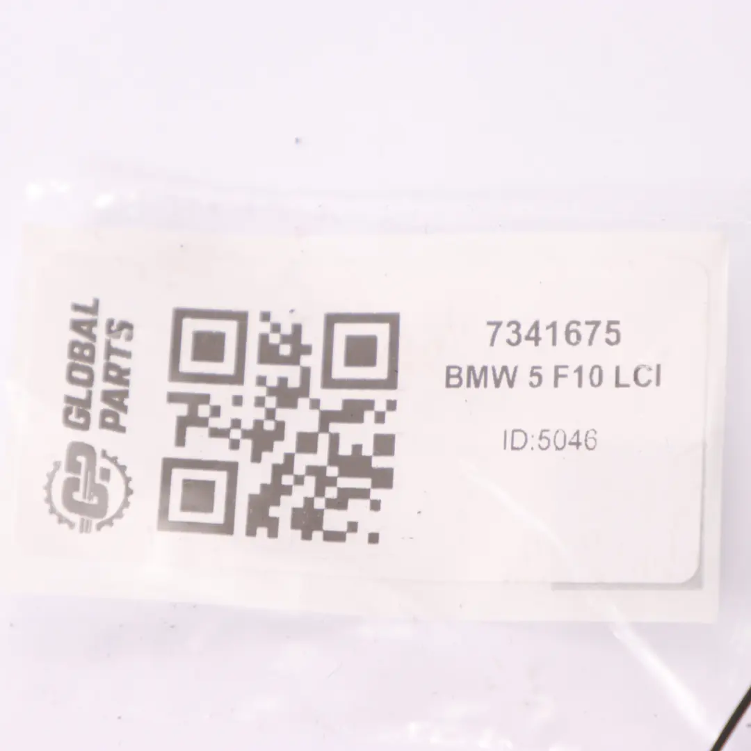 BMW F10 LCI Listwa Obwódka Lewa Zderzaka Tylnego Luxury Line 7341675