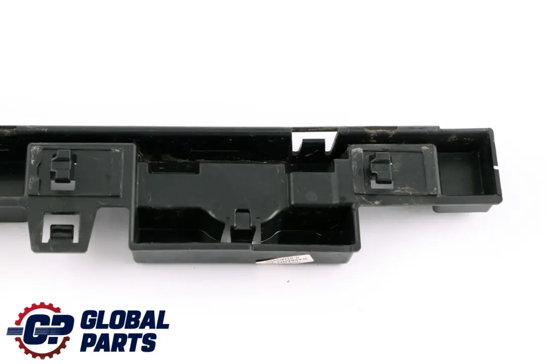 BMW 1 2 Series F21 F22 LCI Holding Strip Mount Bracket RH3 Right O/S 7268076