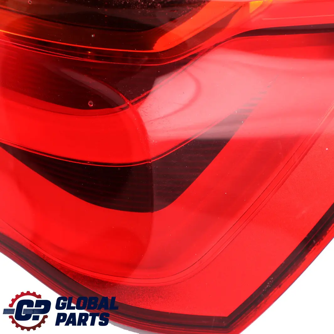 BMW F20 F21 LCI Fanale posteriore Pannello laterale destro 7359018
