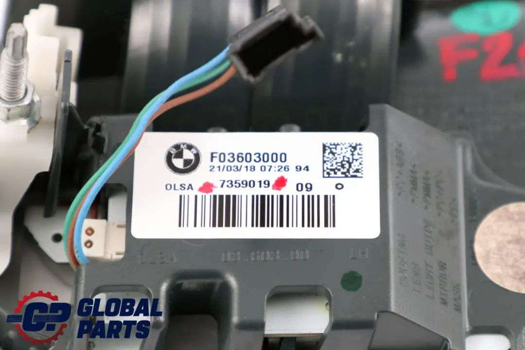 BMW F20 F21 LCI Luz en Tapa de Maletero Izquierda Luz Trasera 7359019