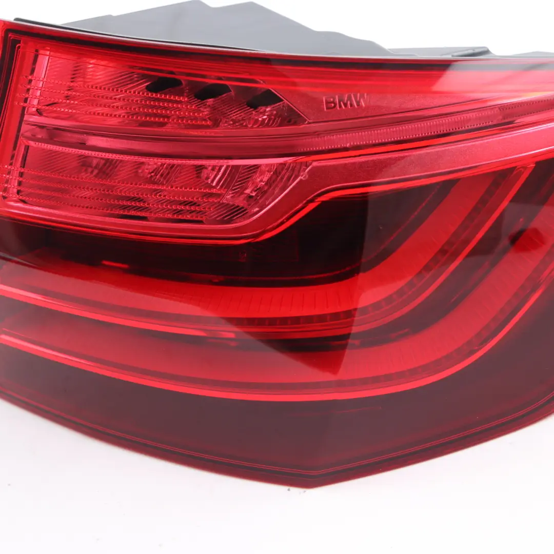 BMW F11 Touring Luz Trasera En El Panel Lateral Derecho 7370346