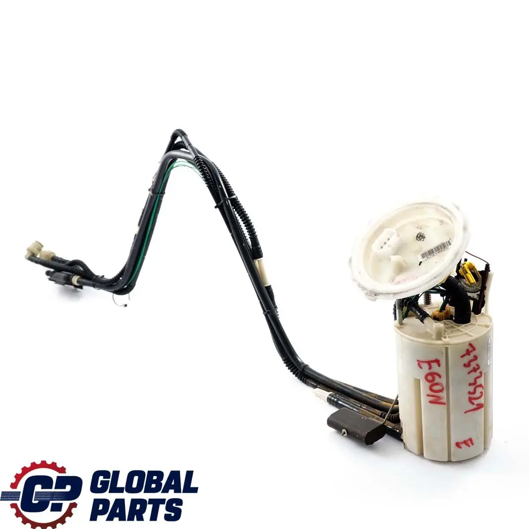 BMW E60 E61 E63 LCI N43 N53 Right Fuel Pump O/S Delivery Unit 7373521