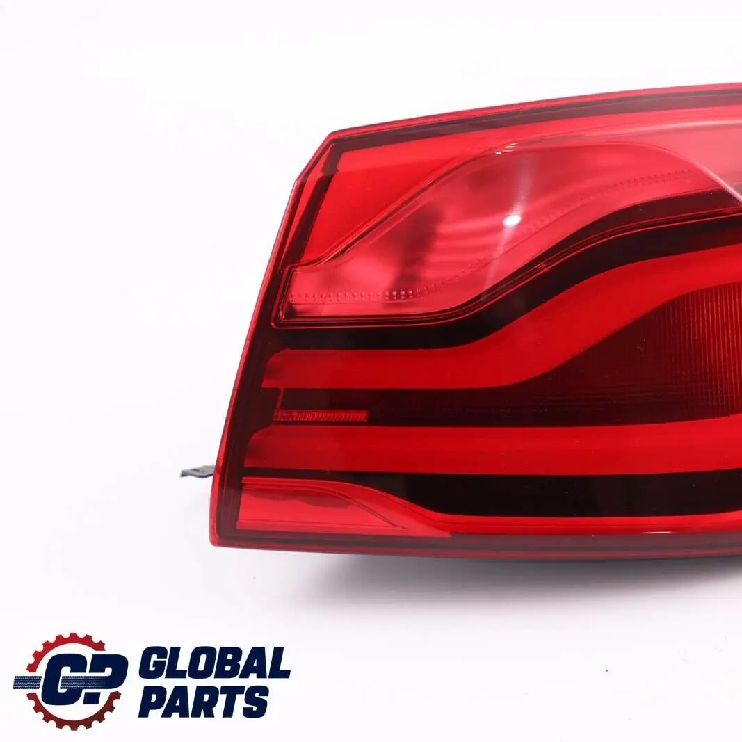 BMW F32 F82 LCI M4 Rear Light In The Side Panel Right O/S 7426056