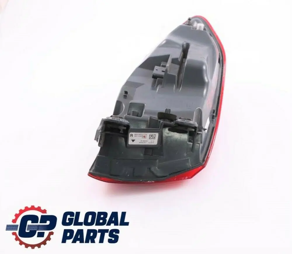 BMW F32 F82 LCI M4 Rear Light In The Side Panel Right O/S 7426056