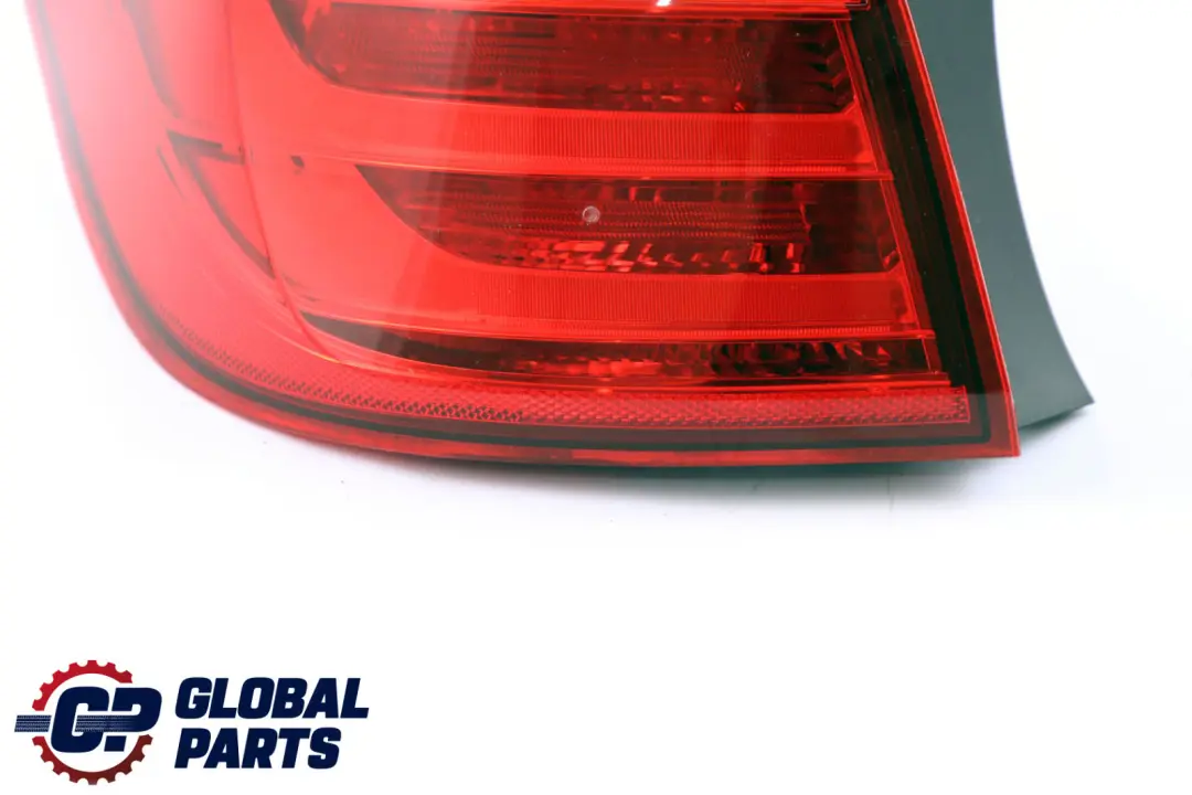 BMW F31 Rear Tail Light Lamp Side Panel Left N/S Plug Socket Wiring 2141397