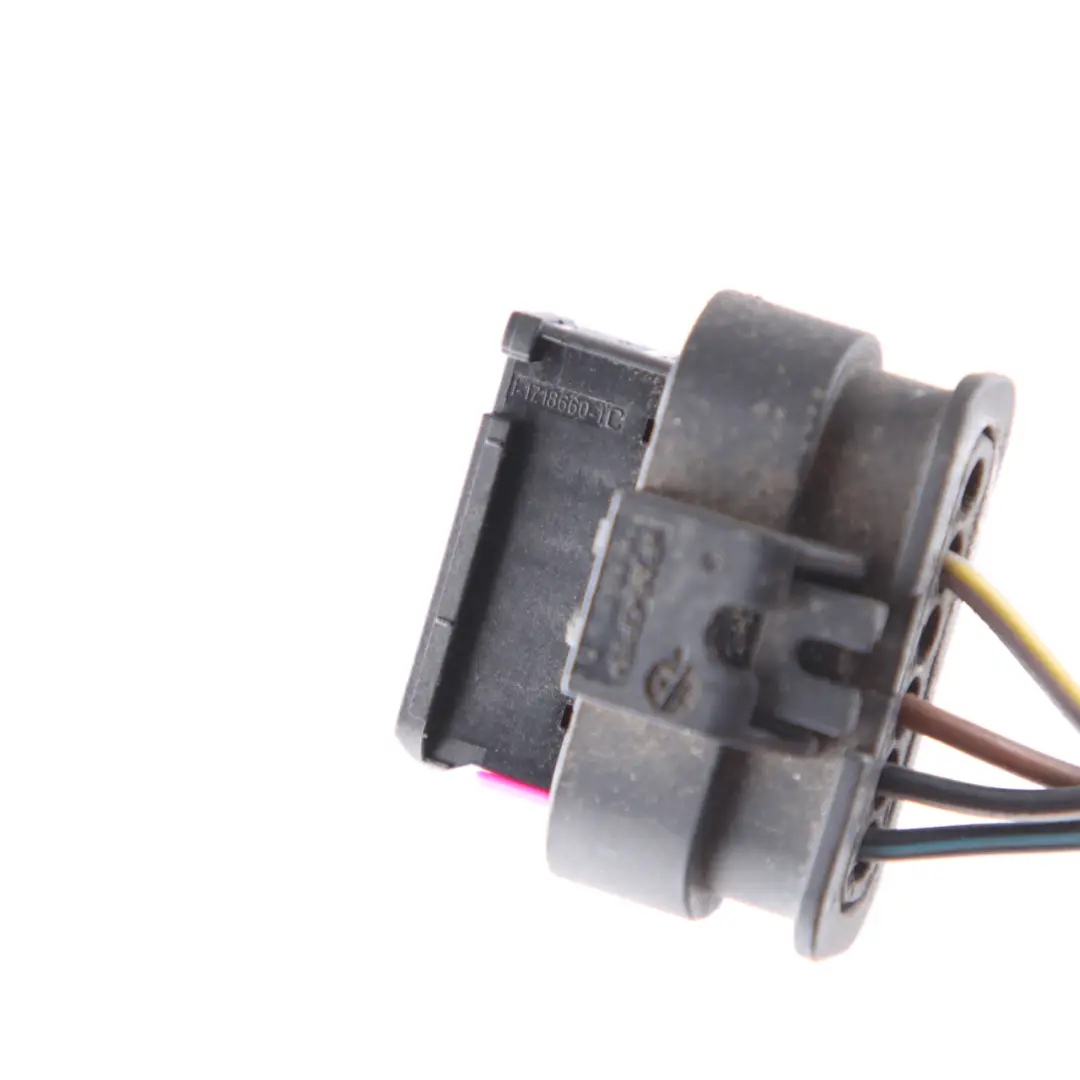 BMW F31 Touring Light Lamp Side Panel Rear Right O/S Plug Socket Wiring 2141397