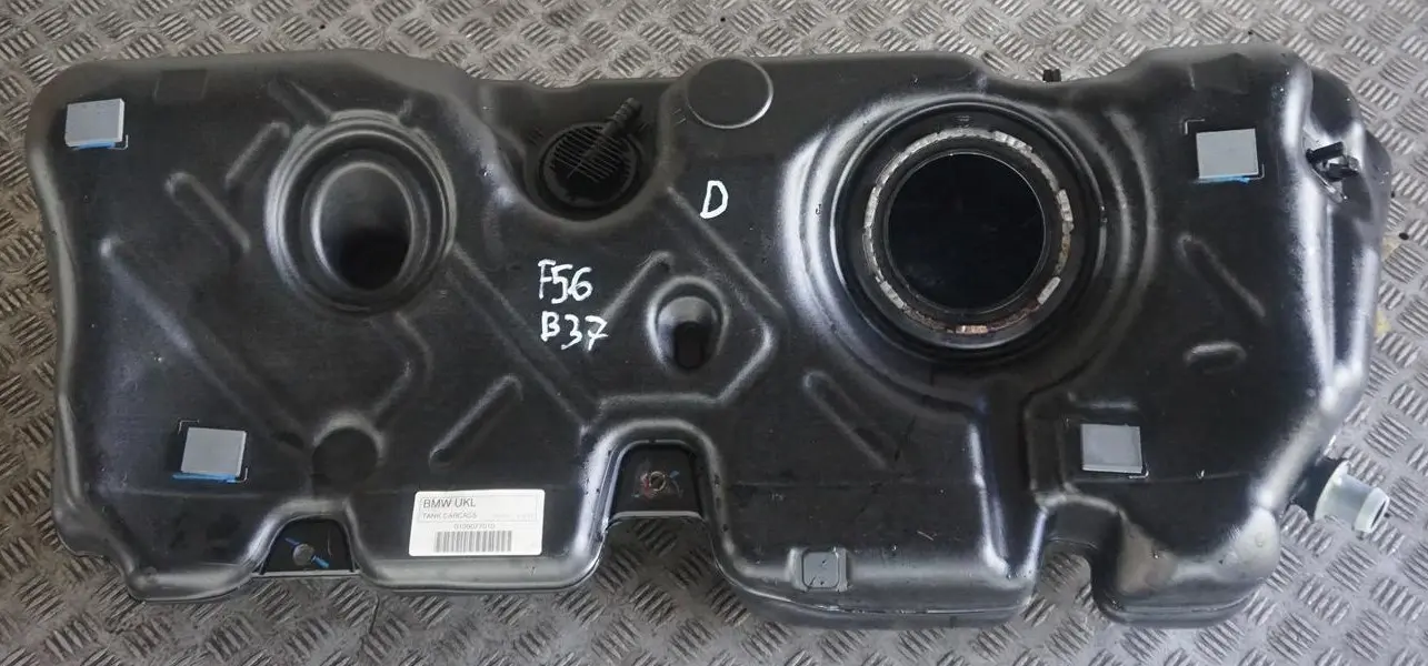 Mini Cooper F55 F56 F57 B37 B47 Diesel Tanque combustible plástico desnudo 44L