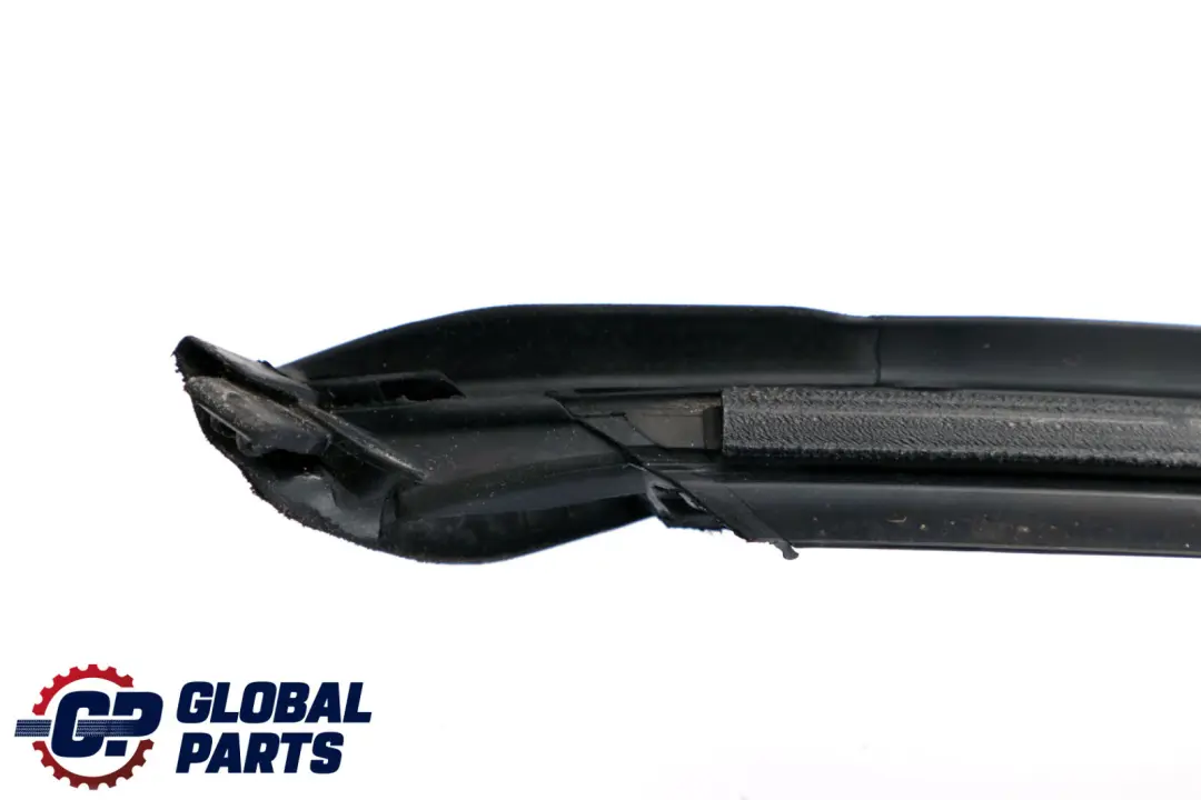 BMW F40 Door Window Guide Seal Gasket Rubber Left Front N/S 7452347