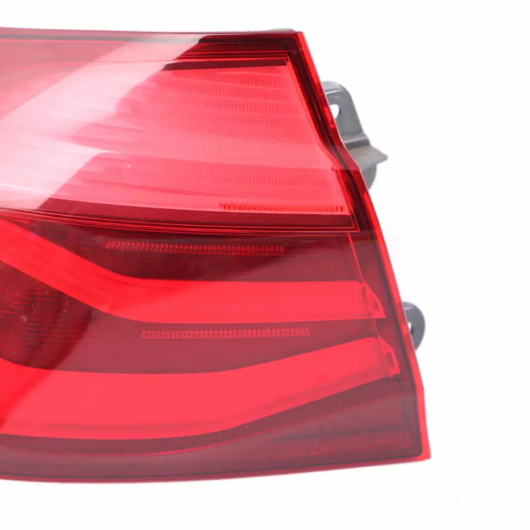 Luz Trasera BMW F30 F80 M3 LCI LED Panel Lateral Izquierda Línea negra 7456519