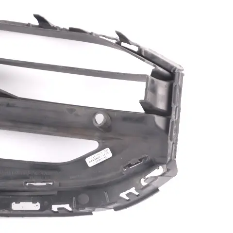 Grid Trim BMW F40 Front Bumper Lateral Side Cover Grid Right O/S  7459716