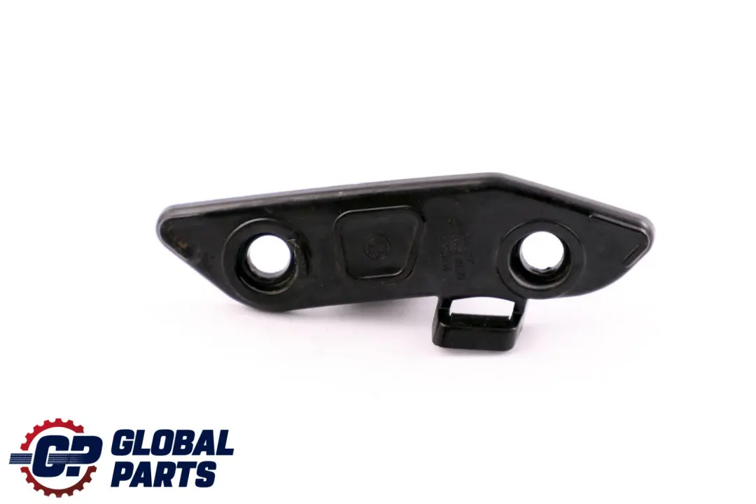 BMW 1 Series F40 Bumper Guide Right O/S Bottom Trim Mount 7459732