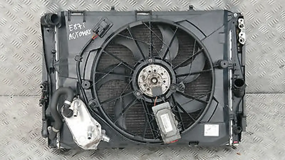 BMW 1 3 Series e87 e90 e91 Complete Set Radiator Fan housing with fan automatic