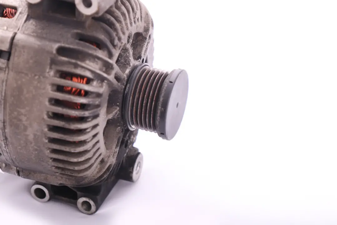 BMW 1 3 5 7 Series E60 E61 E65 E87 E90 E91 LCI Alternator Generator VALEO 180A