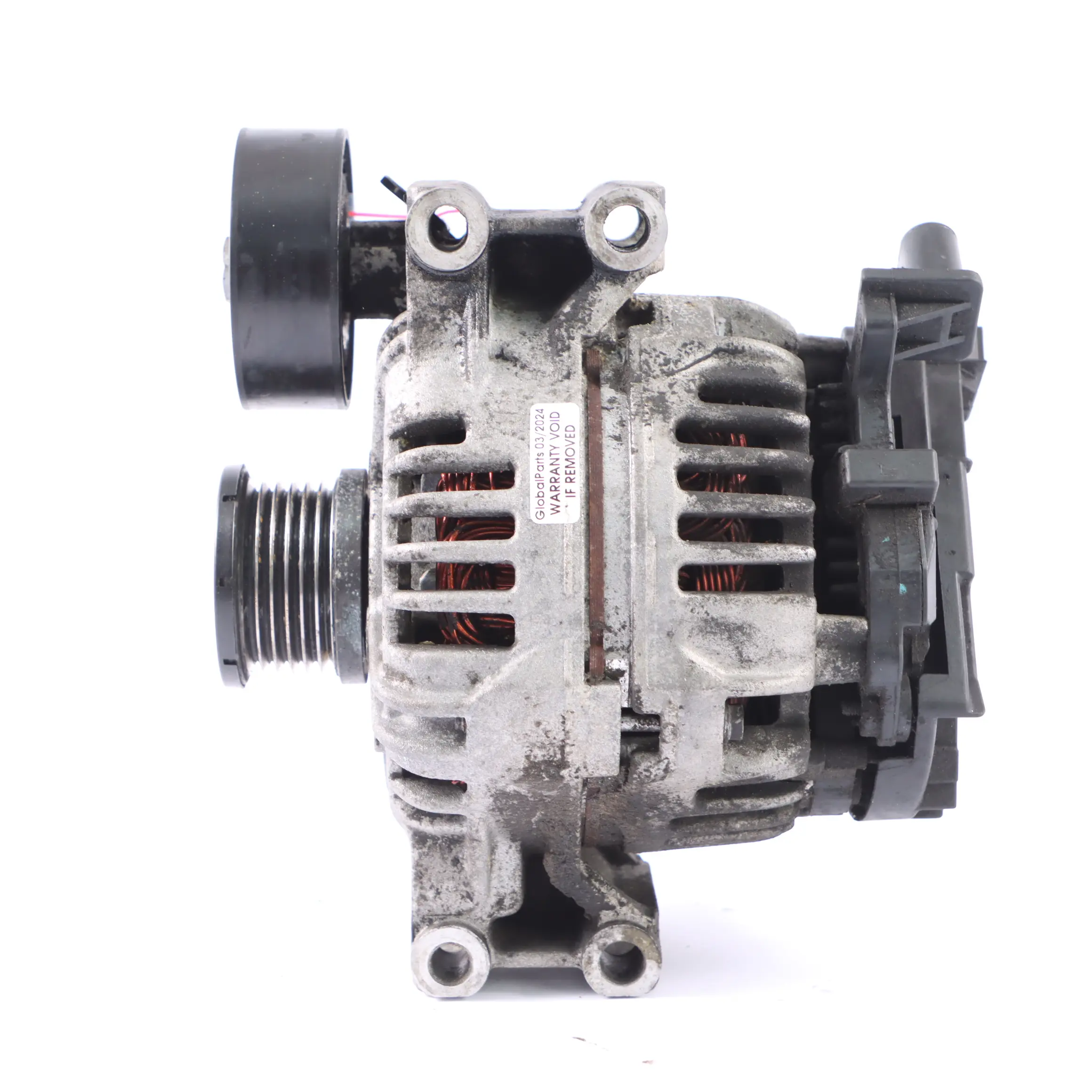 Alternator BMW E90 E81 E87 E85 Petrol Engine N45 N46 Alternator 150A  7533270