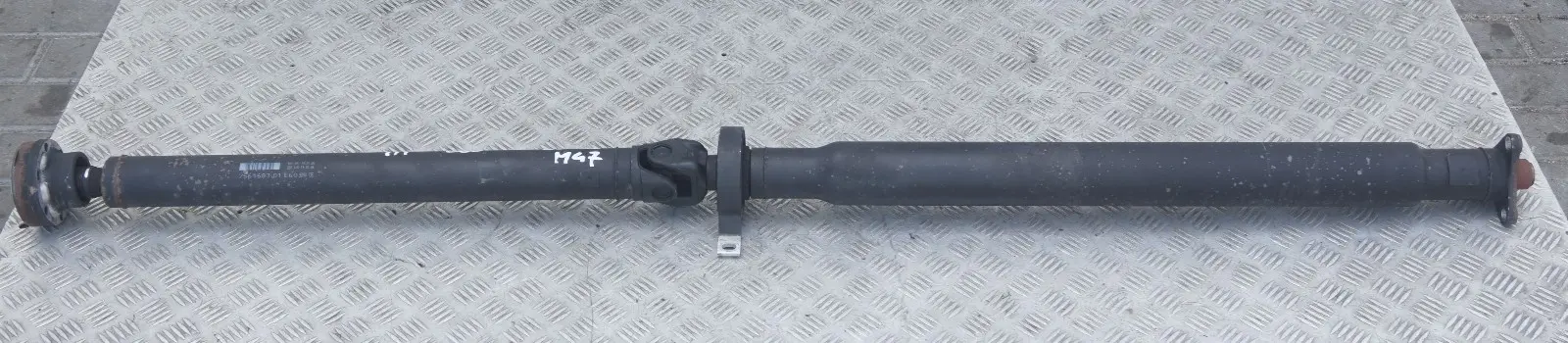 BMW E60 E61 520d M47N2 Drive Prop Shaft Propshaft Manual 7561683