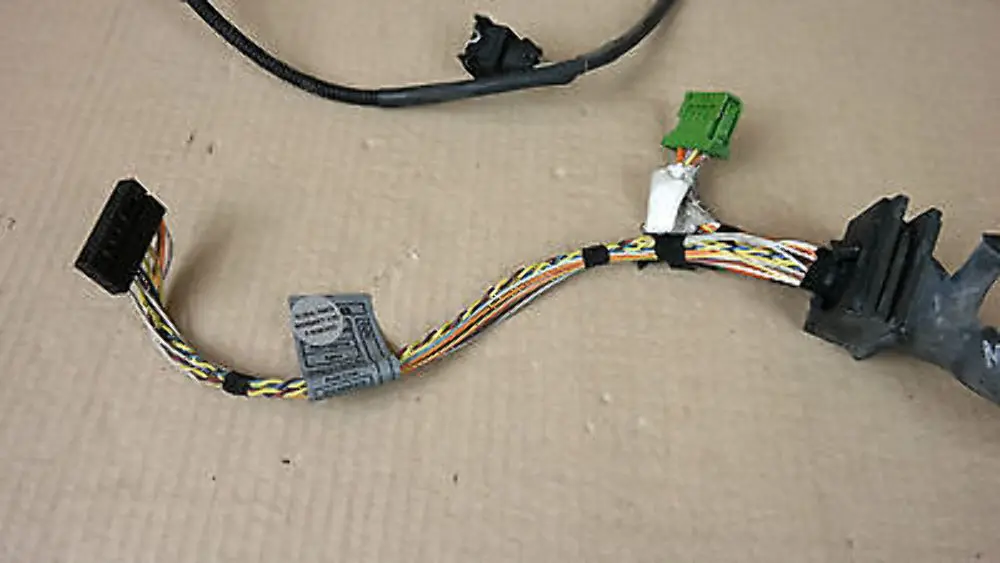 BMW E81 E87 E90 E91 wiring loom harness engine gearbox module 7570550