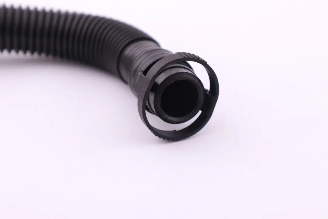 BMW 1 3 Series F20 F21 F30 LCI Engine Vent Hose Pipe Line 7608144