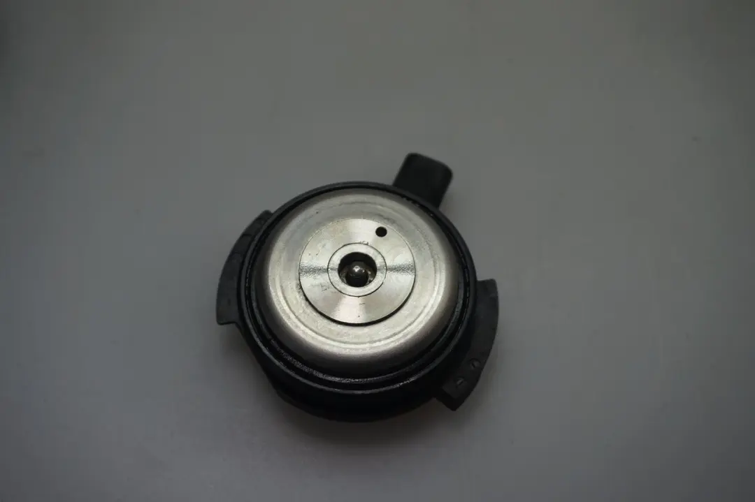 BMW 1 3 Reihe F20 F21 F22 F30 LCI Motor Aktor VANOS Sensor 7614288 11367614288