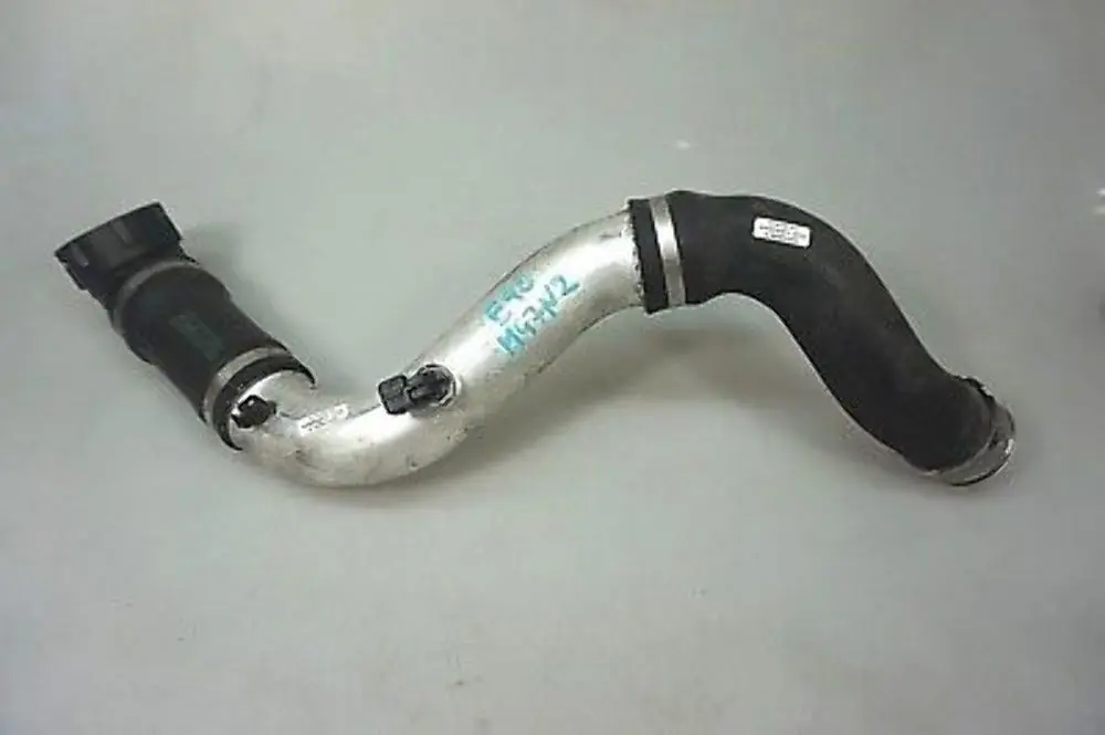 BMW E90 E91 318d 320d M47N2 Tubo de Carga Diesel Turbo 7793784