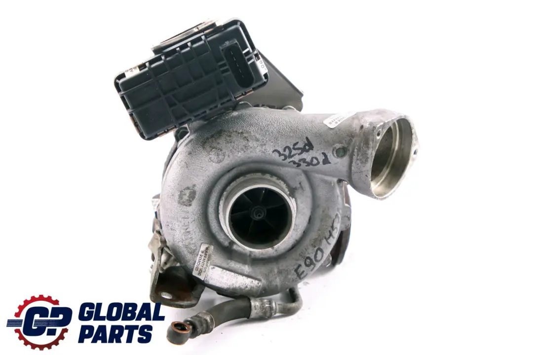 BMW E90 E91 E92 E93 325d 330d M57N2 Turbosprężarka 7796311 7796312