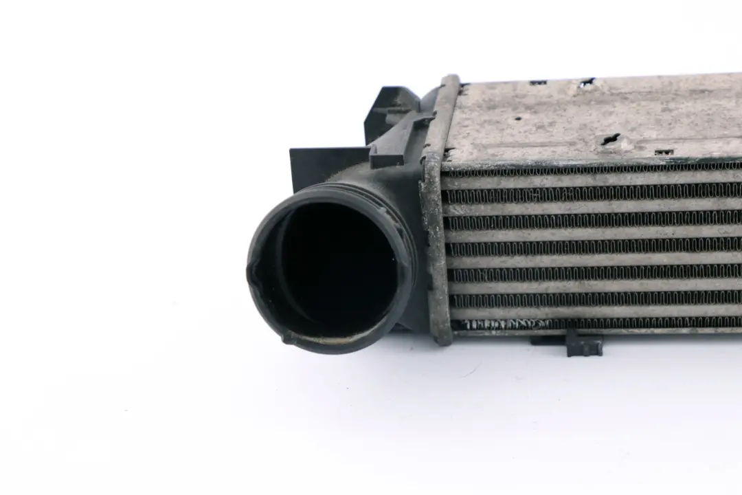 BMW E90 325d 330d M57N2 Intercooler Chłodnica Powietrza 7800680