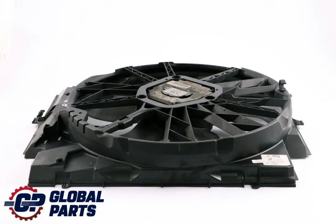 BMW E87 E90 Motor Diesel Refrigeracion Radiador Ventilador Carcasa Motor 600W