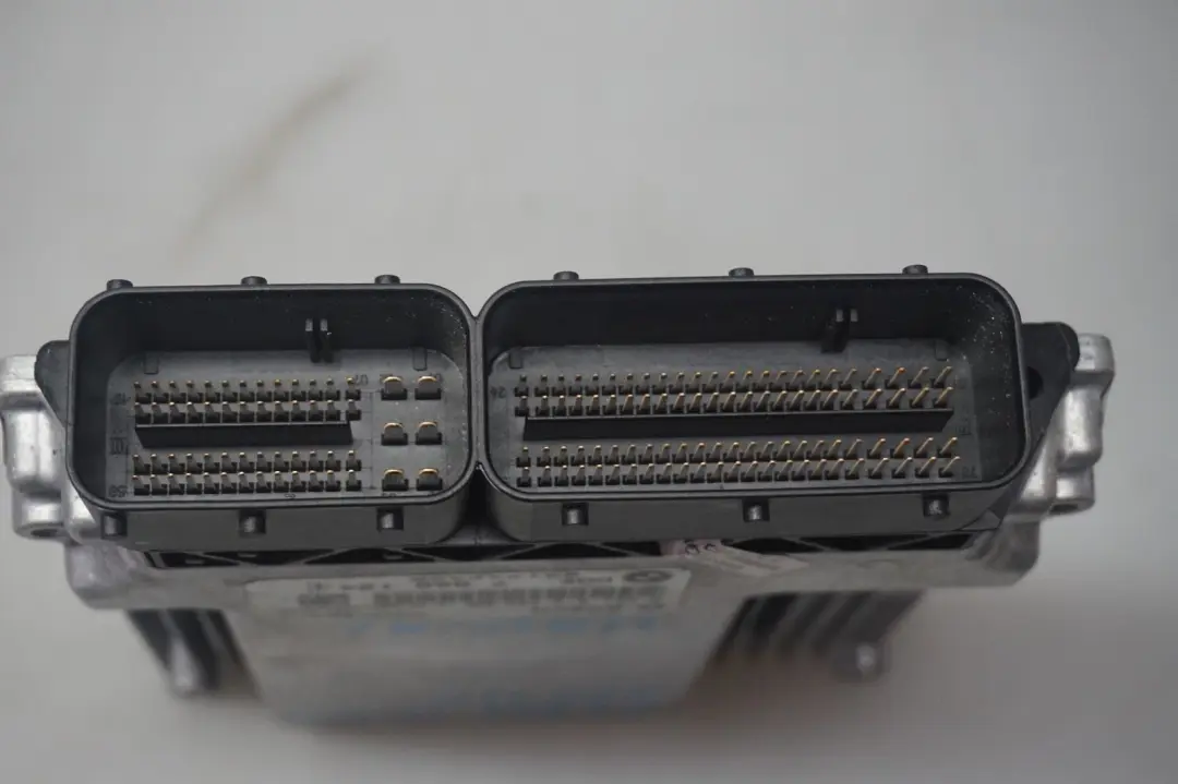 BMW 1 3 E87 E90 E91 118d 318d M47N2 Grundsteuergerät  DDE CAS2 Schlüssel 78081