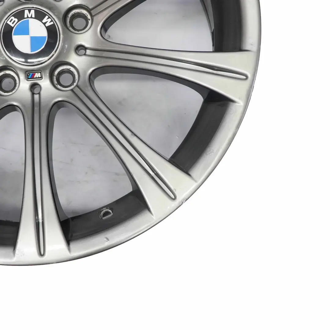 BMW E60 M5 Gris Trasera Llanta De Aleacion 19" 9,5J ET:28 M Radial Radio 166