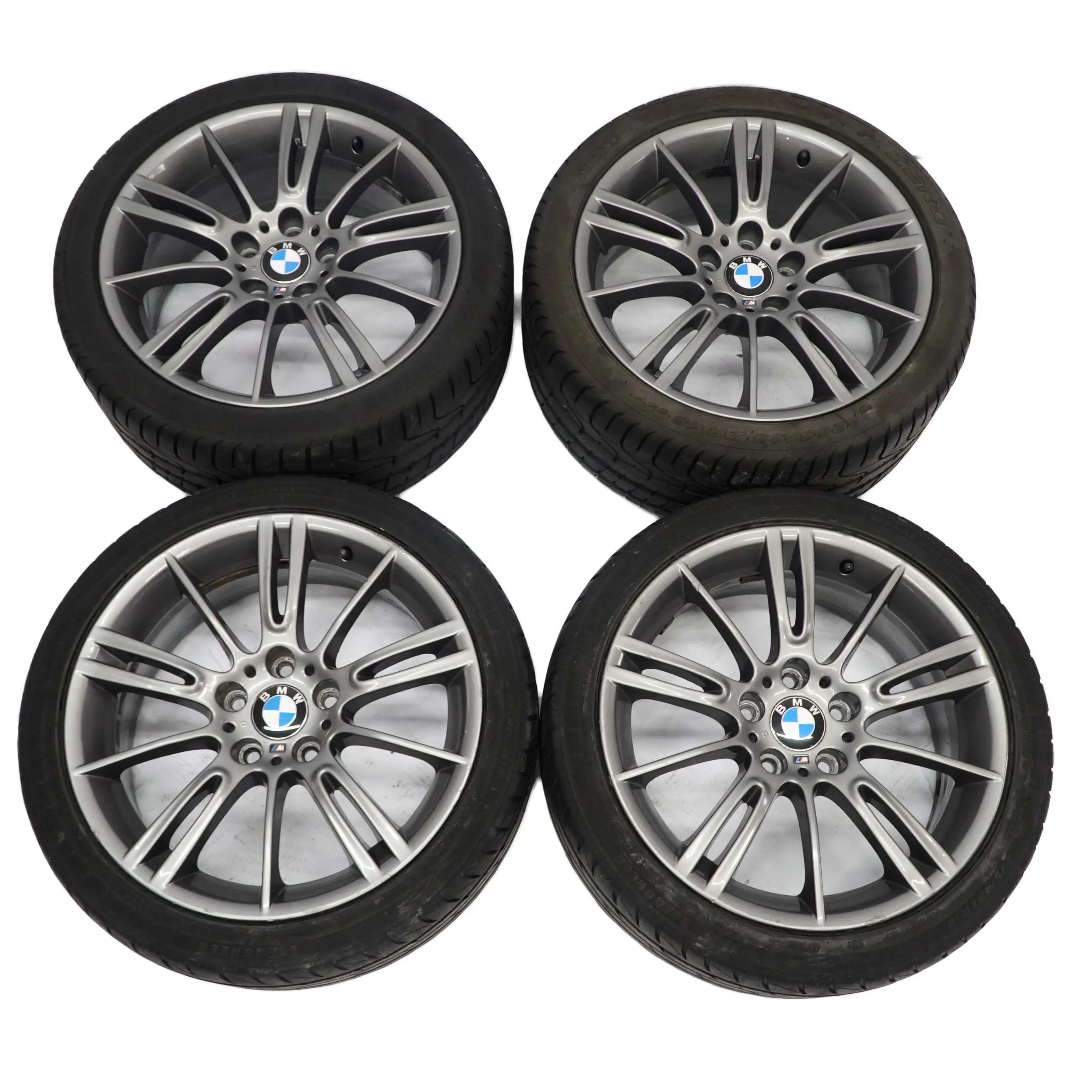 BMW E90 E92 Jeu complet de 4 jantes 18" Pneus M Spider Spoke 193 Ferricgrey