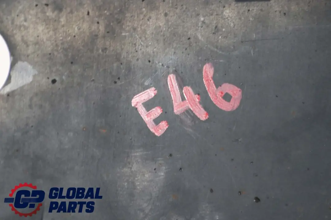 BMW E46 M Sport Difusor Panel Tapa Centro Inferior Parachoques Trasero 7891916