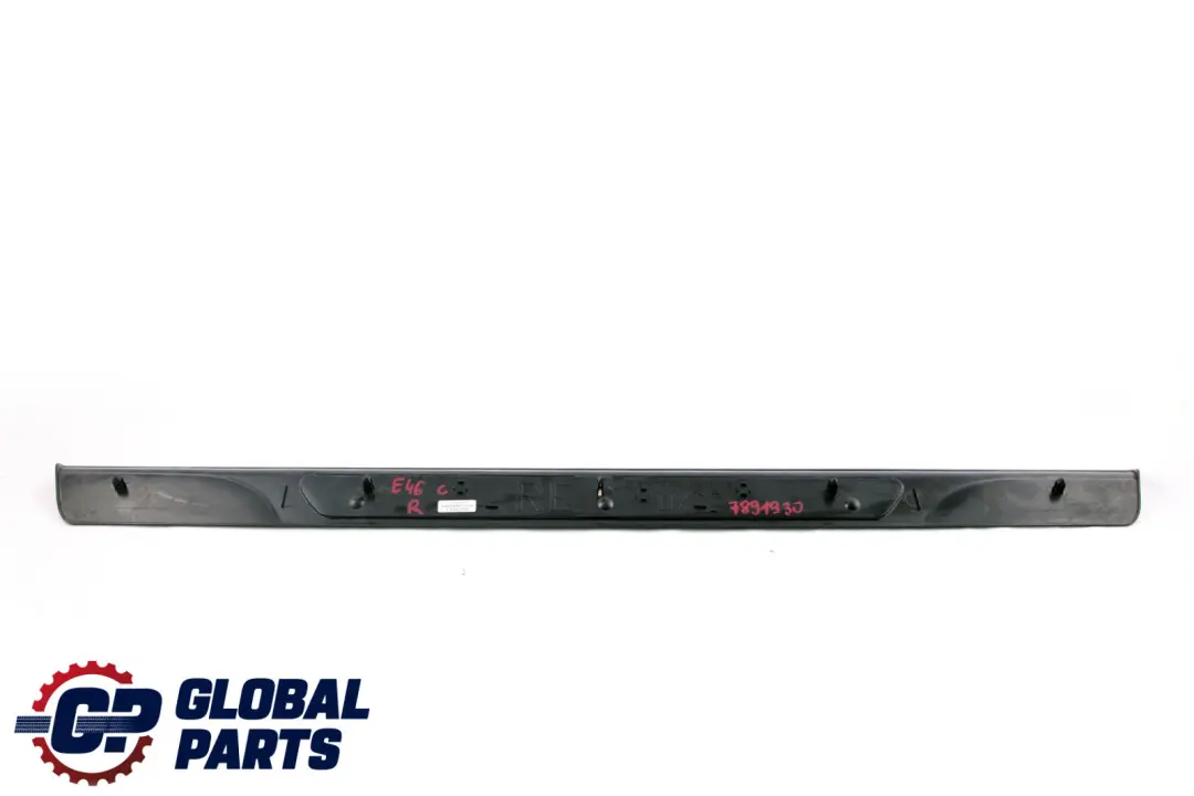 BMW E46 Cubierta De Entrada M Sport Trim Panel Cubierta Derecha 8204117