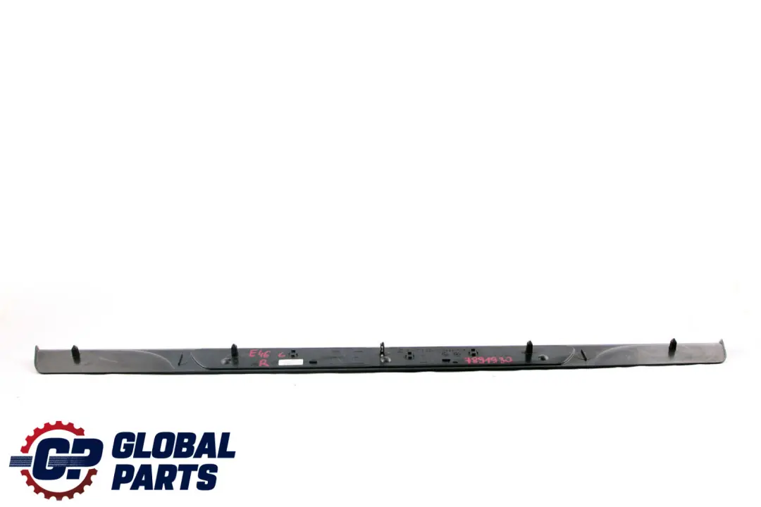 BMW E46 Cubierta De Entrada M Sport Trim Panel Cubierta Derecha 8204117