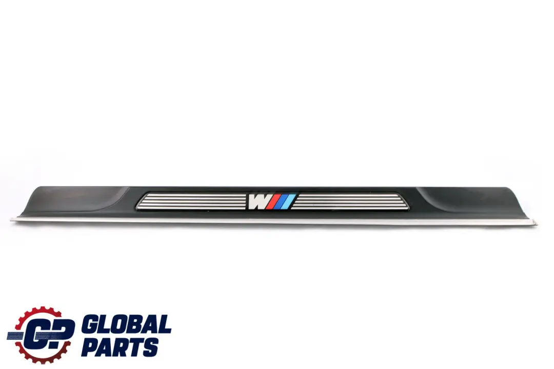 BMW E46 Cubierta De Entrada M Sport Trim Panel Cubierta Derecha 8204117