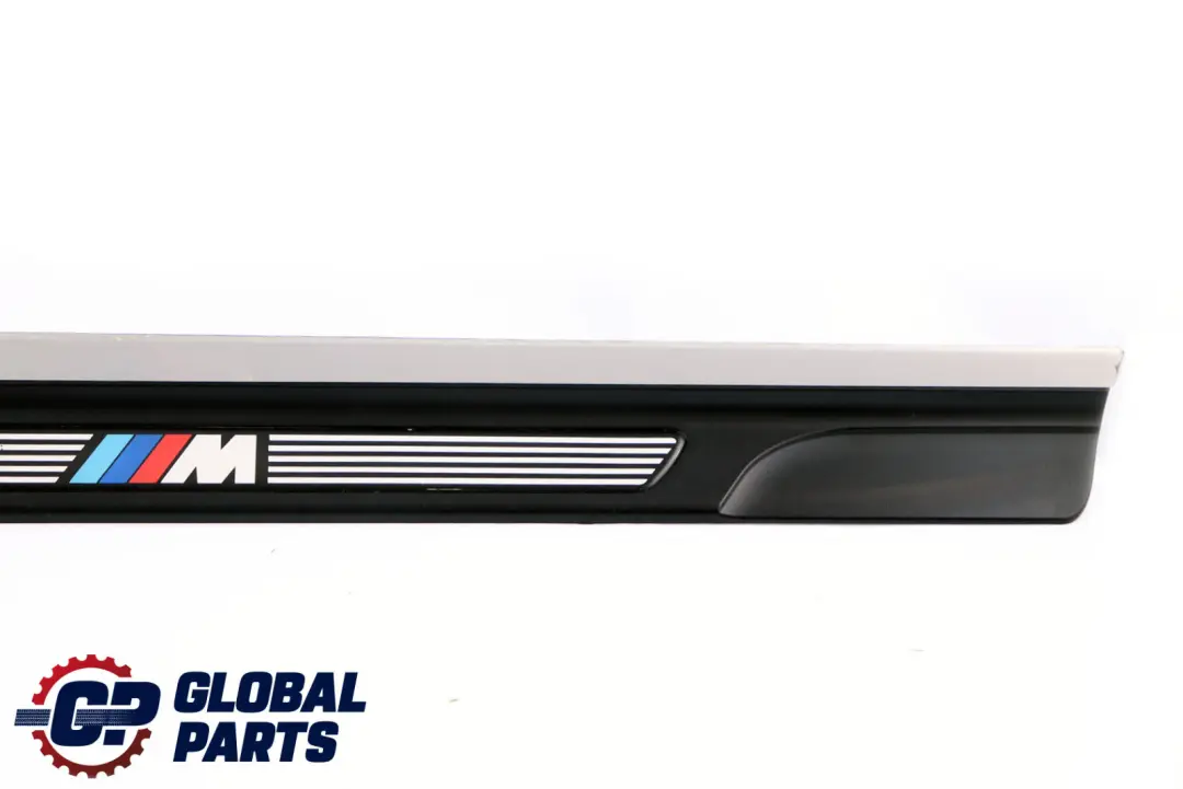 BMW E46 Cubierta De Entrada M Sport Trim Panel Cubierta Derecha 8204117