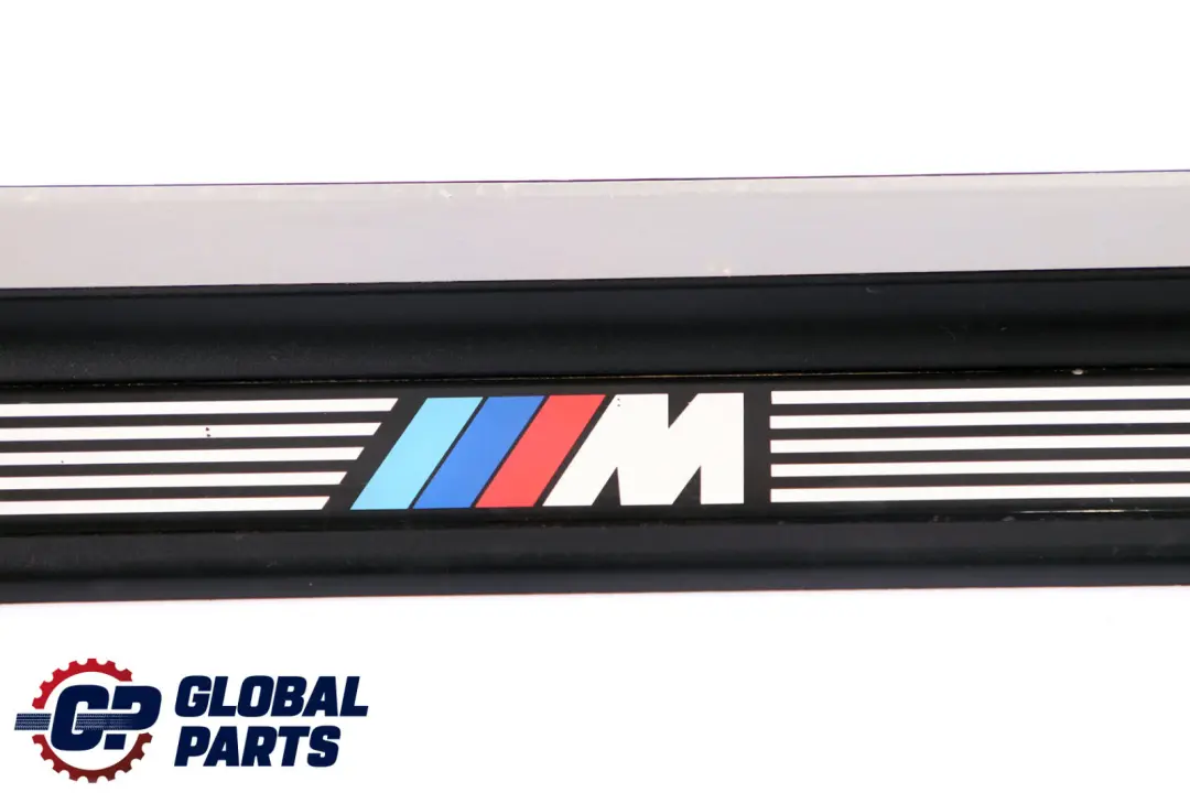 BMW E46 Cubierta De Entrada M Sport Trim Panel Cubierta Derecha 8204117