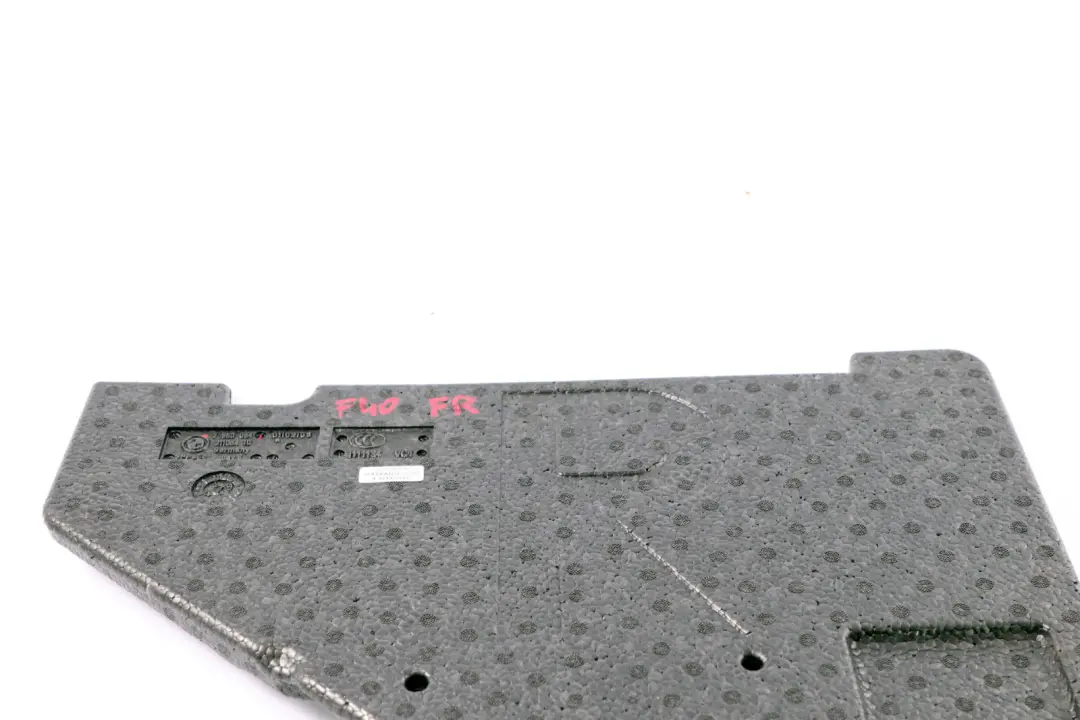 BMW 1 Series F40 Footwell Front Right O/S Foam Inserts 7950084
