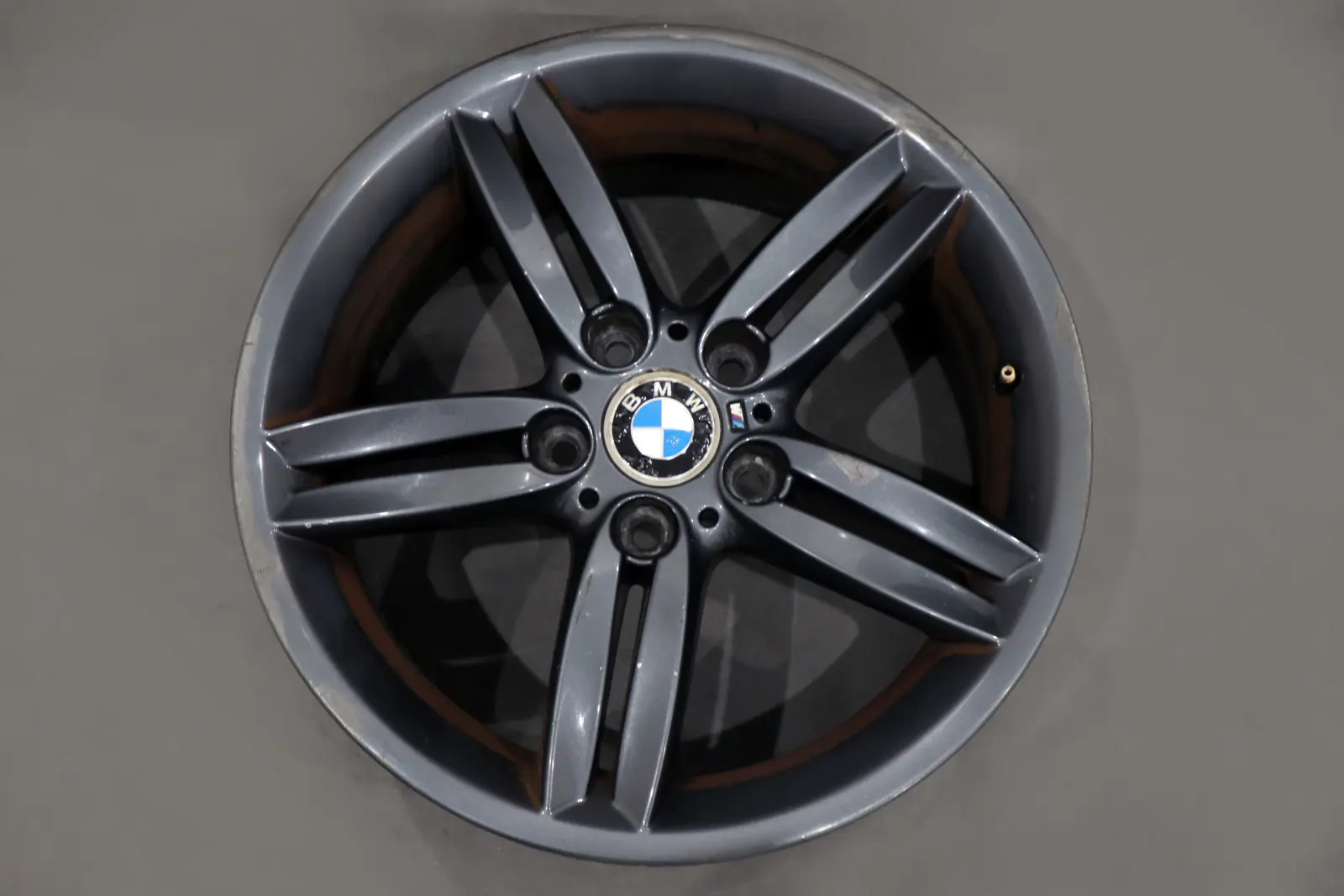 BMW 1 Series E81 E87 Grey Rear Alloy Wheel Rim 18" M double Spoke 208 8J